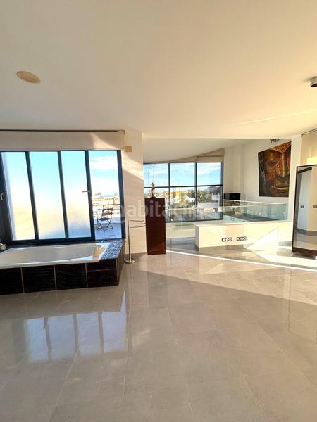 Foto eea29915-66cb-4b6f-92d7-2cf0781dbd35. Rent house with parking pool in Hipódromo - Cerrado del Águila Mijas