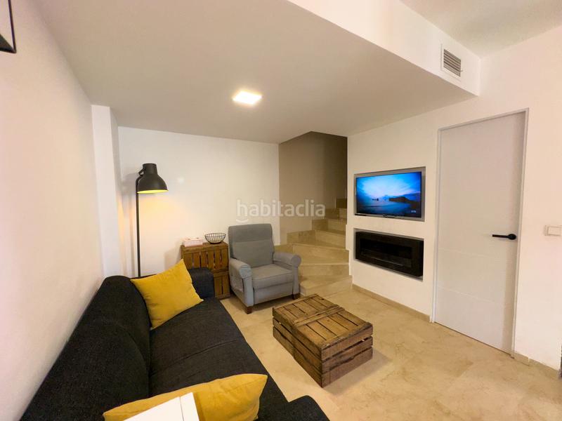 Foto 960b7cec-aa73-4f75-a0c0-9387bc37acf3. Location duplex avec parking piscine dans Zona Centro Comercial Torrequebrada Benalmádena