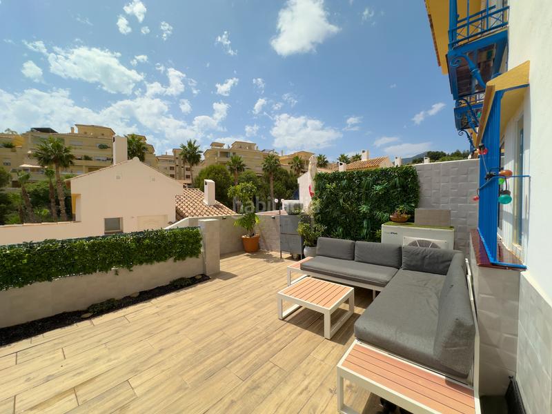 Foto a5d7a034-e36b-4433-b47a-ca28a48b58c5. Location duplex avec parking piscine dans Zona Centro Comercial Torrequebrada Benalmádena