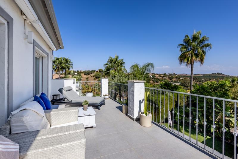 Foto 2a9ab3e6-d286-489a-b4e1-ee4e93b13c81. Casa amb calefacció aparcament piscina a Coín