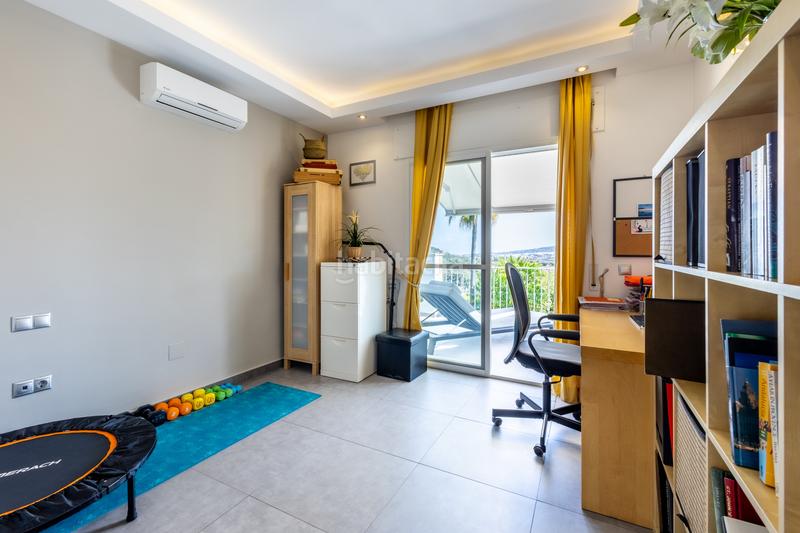 Foto 88870d62-25ea-4b9e-a95e-7aec522f2c82. Casa amb calefacció aparcament piscina a Coín