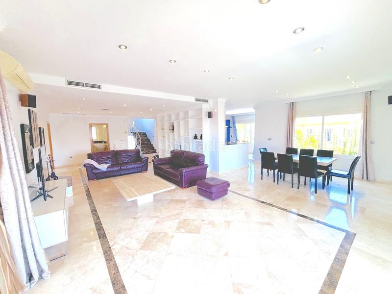 Foto 243a4f37-3177-4e56-9c6e-74d9da6fbe58. Rent house with parking pool in Riviera del Sol Mijas