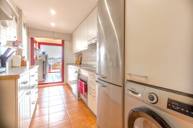 Foto 0fc3297b-d04c-4aba-936a-bb82d7c3c080. Apartament amb aparcament piscina a la cala Mijas Mijas