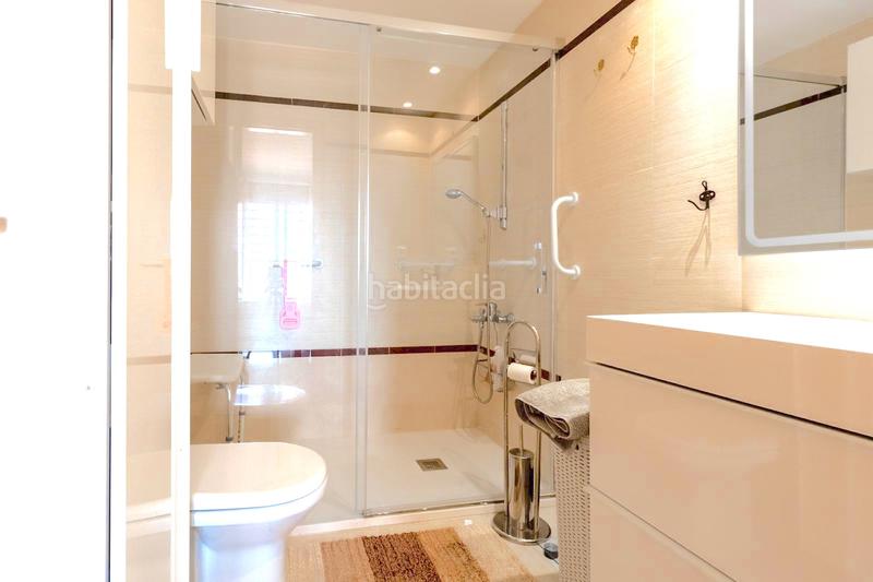 Foto 9d03e9ae-712b-40fe-ad60-095fc58f5bf9. Apartament amb aparcament piscina a la cala Mijas Mijas