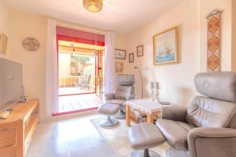 Foto fd83573c-eb9b-4cec-a683-fac3d2e98d93. Apartament amb aparcament piscina a la cala Mijas Mijas