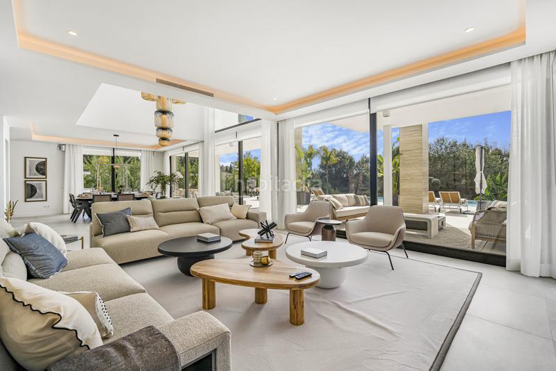 Foto 8e0dd436-52e0-4df9-be2b-43f15b87adb7. House with parking pool in Puente Romano Marbella