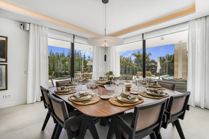 Foto e7d2bb0f-6900-4dd8-9f8b-a51bbd223731. House with parking pool in Puente Romano Marbella