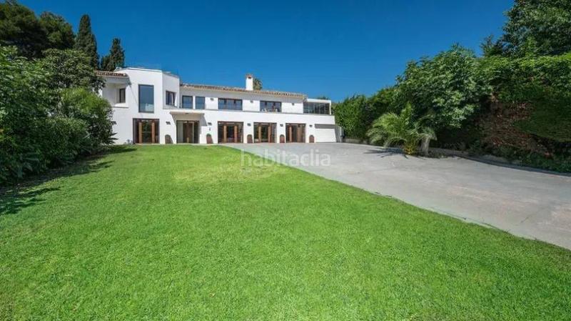 Foto 035efa2f-7bf8-4f57-a1b2-1027f559cfba. Casa con riscaldamento parcheggio piscina in Nueva Alcántara Marbella