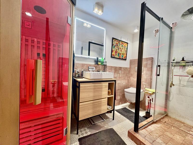 Foto 19641d4d-7e65-47d8-ba1f-95f292a61c00. Maison jumelée avec parking piscine dans bahía de Marbella Marbella