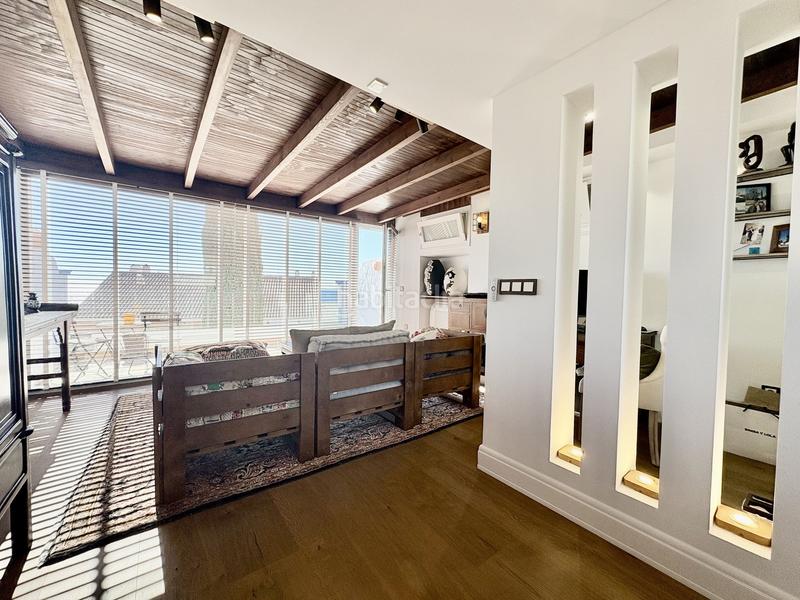 Foto 39761cd2-505f-4ac9-817f-b5748cb4ff3f. Maison jumelée avec parking piscine dans bahía de Marbella Marbella