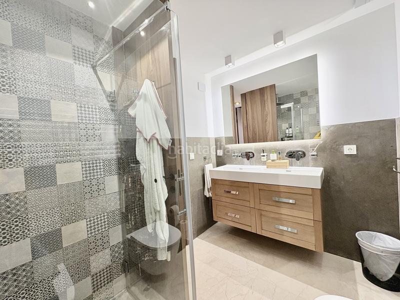 Foto 410c5c8c-48d1-40bd-a927-0c8413c52c2f. Maison jumelée avec parking piscine dans bahía de Marbella Marbella