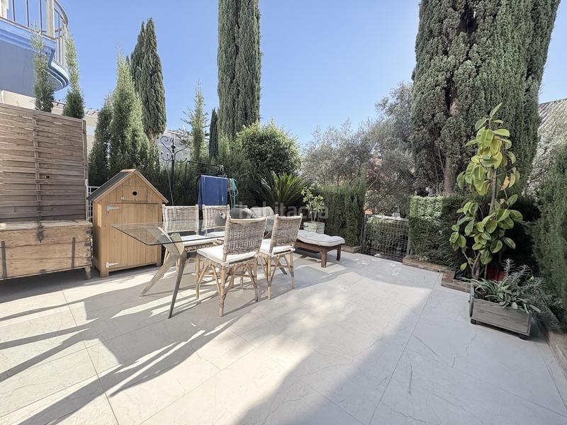 Foto f8fd6f84-eab7-4a7b-8b09-972a9f05f917. Maison jumelée avec parking piscine dans bahía de Marbella Marbella