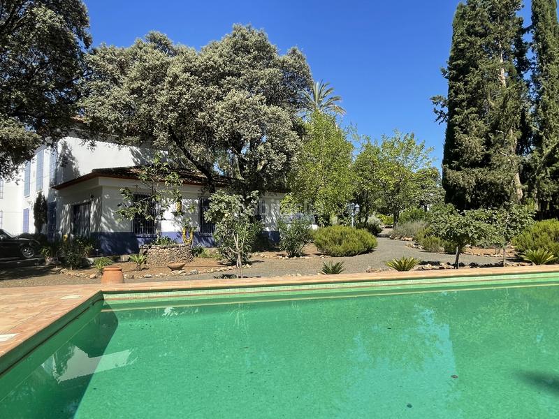 Foto 77b62243-9bf8-4194-be82-d6b637965373. Mas avec chauffage parking piscine dans Archidona