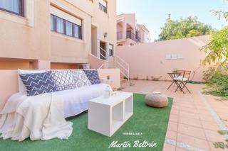 Chalet à Nueva Almería - Cortijo Grande - Vega de Acá. Exclusivo chalet independiente en nueva almería, a solo 3 minuto
