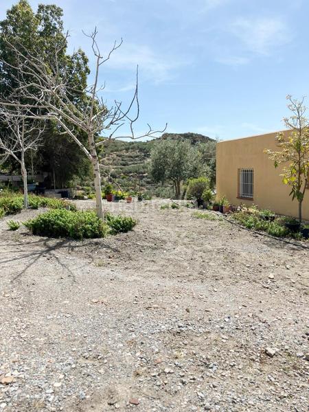 Foto 08fce4b2-9bd6-45eb-94ff-48ec9d2bea41. Terreno residencial vicar parcela de 2.073 m2 casa de 122 m2 en Vícar
