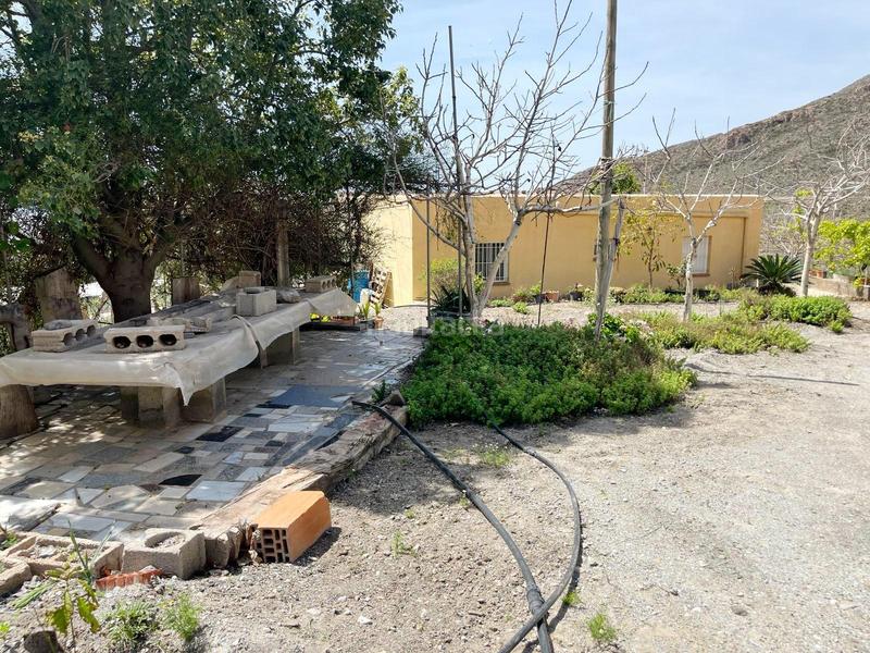 Foto 0b1a257d-a684-416f-8959-22449faa5605. Terreno residencial vicar parcela de 2.073 m2 casa de 122 m2 en Vícar