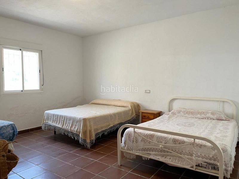 Foto 49c31df8-459b-44ea-b5da-325a6ac1d8bf. Terreno residencial vicar parcela de 2.073 m2 casa de 122 m2 en Vícar