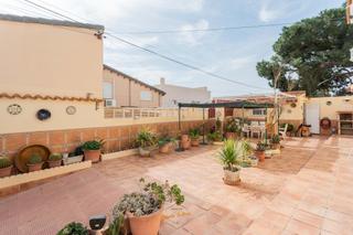 Chalet à Aguadulce Norte. Aguadulce  encantador chalet de 150 m2, en dos plantas y parcela
