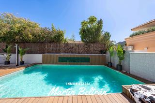 Chalet à La Envía. Exclusivo chalet en la envía golf  diseño, seguridad y calidad d