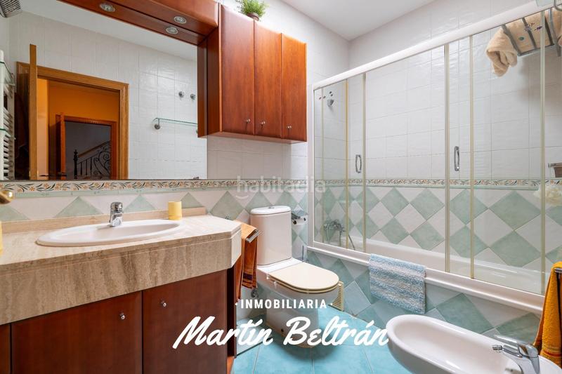 Foto b35c132f-ddd8-4d57-b22c-550afa39260a. Casa adosada aguadulce adosado 281 m2 const. con estilo y confort a un paso del mar en Roquetas de Mar