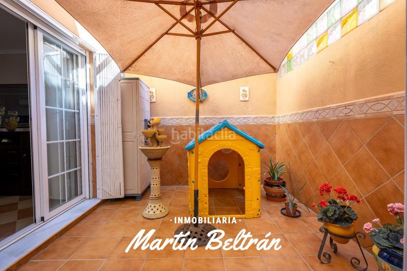 Foto bdba0315-2a3e-4128-a120-85d4ffc2f7fb. Casa adosada aguadulce adosado 281 m2 const. con estilo y confort a un paso del mar en Roquetas de Mar