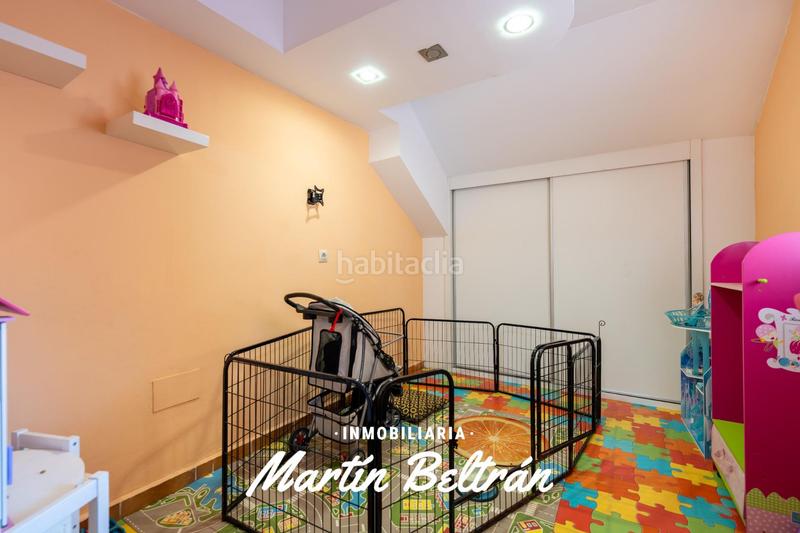Foto d83a8f13-7b79-4948-86a3-44b02abf41a5. Casa adosada aguadulce adosado 281 m2 const. con estilo y confort a un paso del mar en Roquetas de Mar