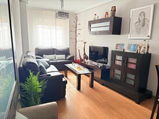 Pis a Los Ángeles - Cruz de Caravaca. Imagina tu vida en el barrio araceli. piso de 105 m2 const.