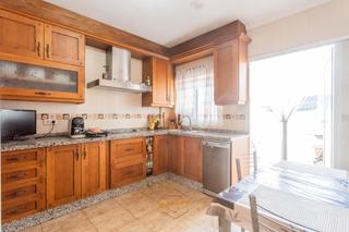 Casa a Las Cabañuelas. Las cabañuelas  espectacular casa totalmente amueblada, 351 m co