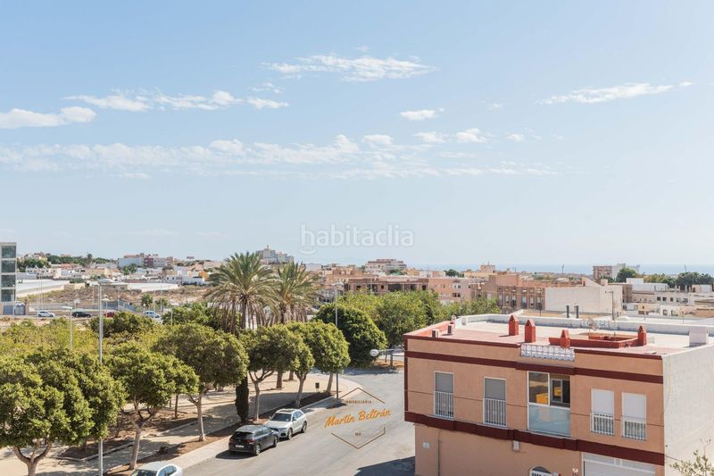 Foto 61d731dd-8176-4048-a358-41775a739a54. Casa a Las Cabañuelas Vícar
