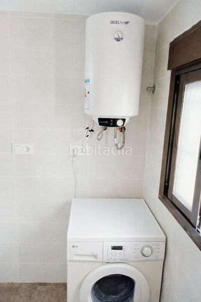 Foto fda958d9-2082-496e-b82c-be7a68bb2a1f. Casa in Canjáyar