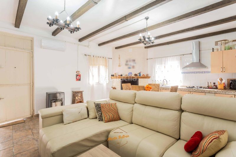 Foto b075c4f3-0323-4e97-b84c-99562bf92497. Casa amb piscina a Canjáyar