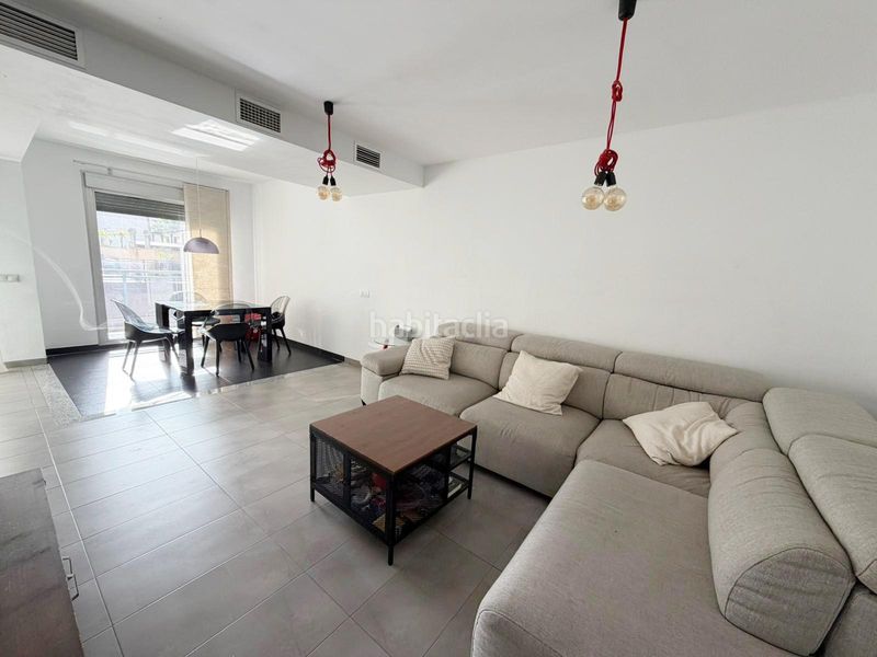 Foto 6f30ab06-a642-4dc8-8ea7-978418ccf4c3. Pis amb aparcament piscina a San Luis Almería