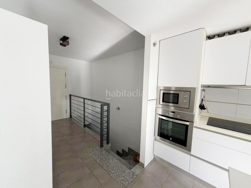 Foto a57bd050-46e9-4596-82e7-1b4679140020. Pis amb aparcament piscina a San Luis Almería