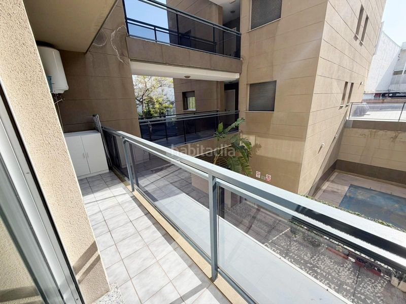 Foto bbe35f17-0c70-400b-bf28-a15cd15bc5c9. Pis amb aparcament piscina a San Luis Almería