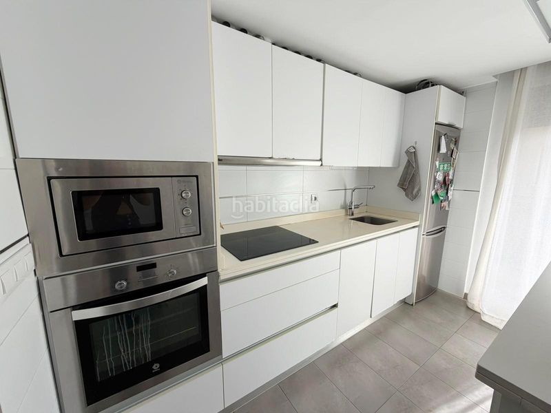 Foto e534afb0-354b-4913-9ede-e5fecf55953e. Pis amb aparcament piscina a San Luis Almería