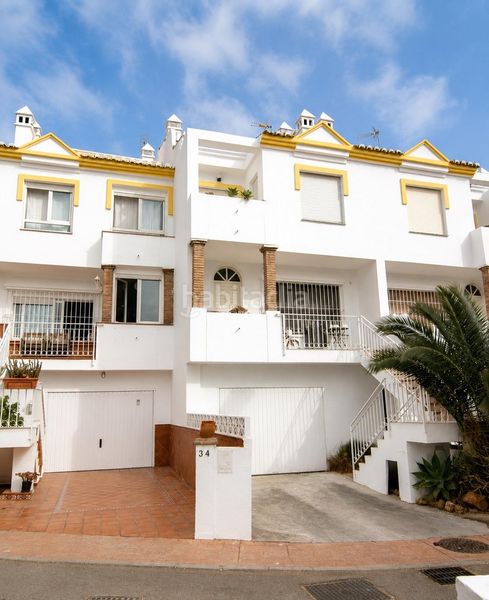 Foto f03e06cc-db47-4adf-ad83-54b0cc375a56. Casa adossada amb calefacció aparcament a Cerrado de Calderón - Hacienda Paredes Málaga