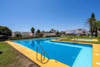 Flat in El Toyo. El toyo  retamar  almería  exclusivo piso de 94 m2 con 2 terraza