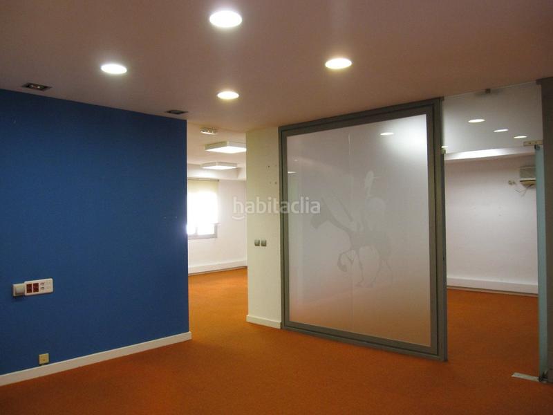 Foto 94a95f74-c14e-4d2f-a11b-95b65a43cde9. Miete büro mit heizung in Centro - Plaza Mayor Ciudad Real