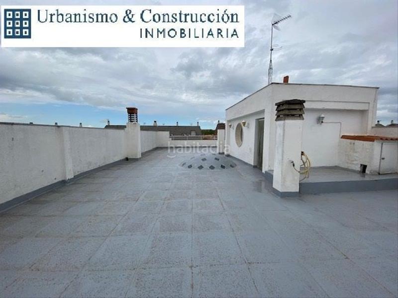 Foto 4fd569a5-3099-44d5-8090-ceea29e06c09. Chalet con riscaldamento parcheggio piscina in Ciudad Jardín Ciudad Real