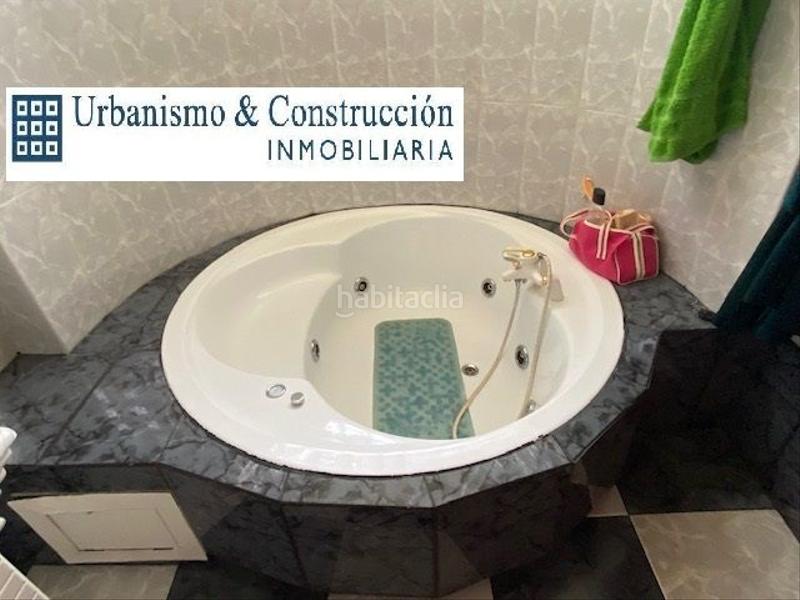 Foto 5adbae09-d381-48eb-a141-88264516a43d. Chalet con riscaldamento parcheggio piscina in Ciudad Jardín Ciudad Real