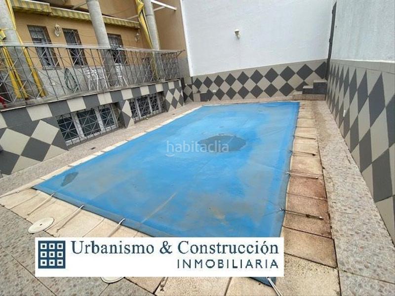 Foto 7910c2ee-f42e-4597-b397-226d078fe265. Chalet con riscaldamento parcheggio piscina in Ciudad Jardín Ciudad Real