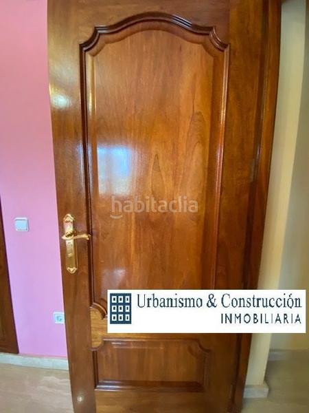 Foto ab255ce7-62d5-417d-ad2b-33b2098d5edb. Chalet con riscaldamento parcheggio piscina in Ciudad Jardín Ciudad Real