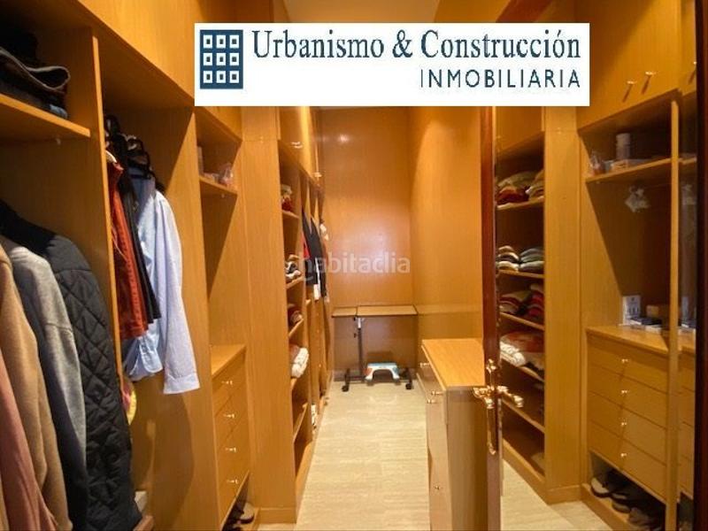Foto ba23ac59-cef7-4b95-8443-24d7c0183fad. Chalet con riscaldamento parcheggio piscina in Ciudad Jardín Ciudad Real