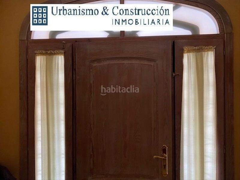 Foto d6b51dba-6a50-4193-9a6d-dfc9977e8413. Chalet con riscaldamento parcheggio piscina in Ciudad Jardín Ciudad Real