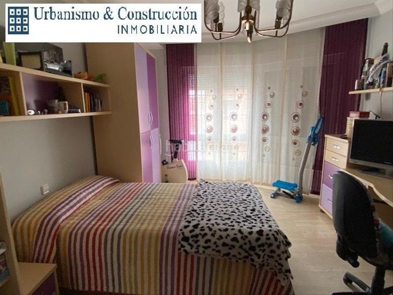 Foto ece1e45a-1a57-4b9d-907a-659ed930a27b. Chalet con riscaldamento parcheggio piscina in Ciudad Jardín Ciudad Real