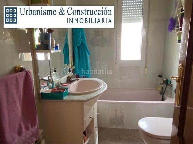 Foto f4823d56-e211-476d-ab94-f827d485e40e. Chalet con riscaldamento parcheggio piscina in Ciudad Jardín Ciudad Real