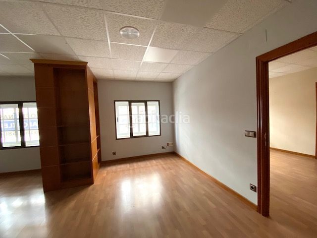 Foto 8497a74f-950b-4469-a40c-e16902528585. Miete büro mit heizung in Centro - Plaza Mayor Ciudad Real