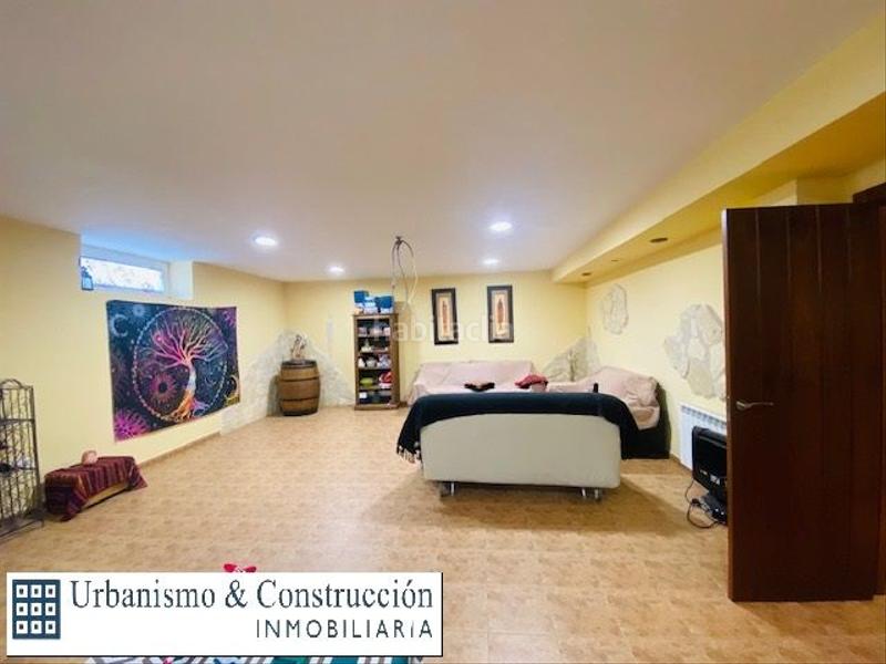Foto 8ac49d48-c340-4a23-93b0-852aad07976e. Chalet en Ciudad Jardín Ciudad Real