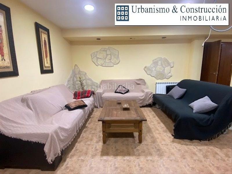 Foto cf78af70-0de2-4971-9063-9ce8960b06b4. Chalet con riscaldamento parcheggio piscina in Ciudad Jardín Ciudad Real