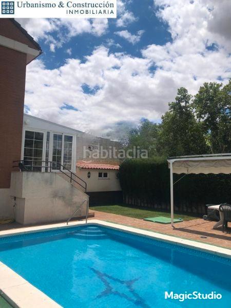 Foto 13443929-cdee-42e9-aa44-9a85b75b0244. Casa pareada estupendo pareado en venta en Ciudad Jardín Ciudad Real